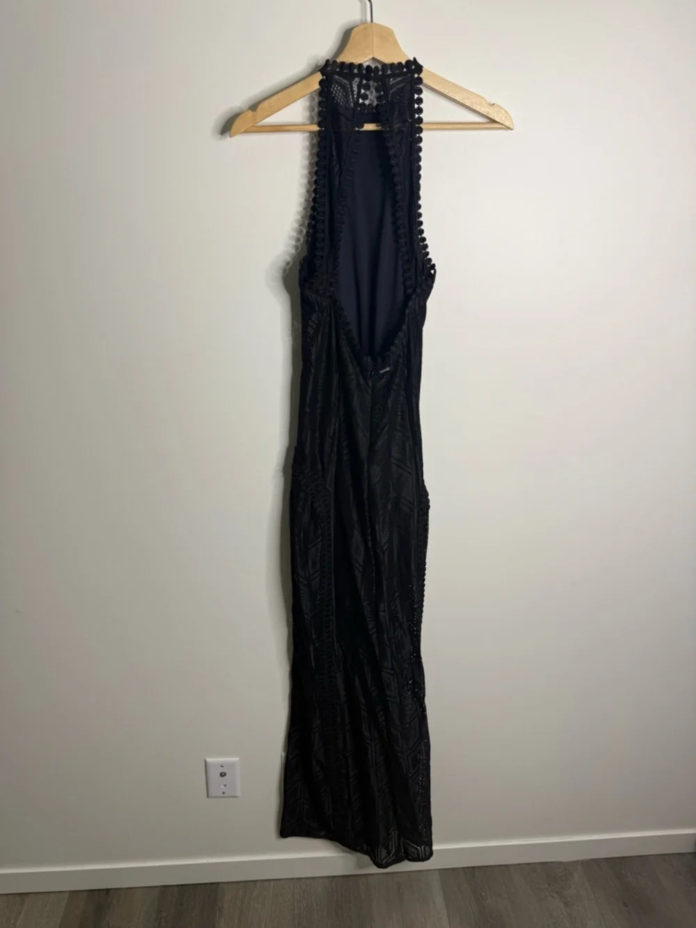 Guess Black Lace Halter Maxi Dress size medium slits - Picture 9 of 10